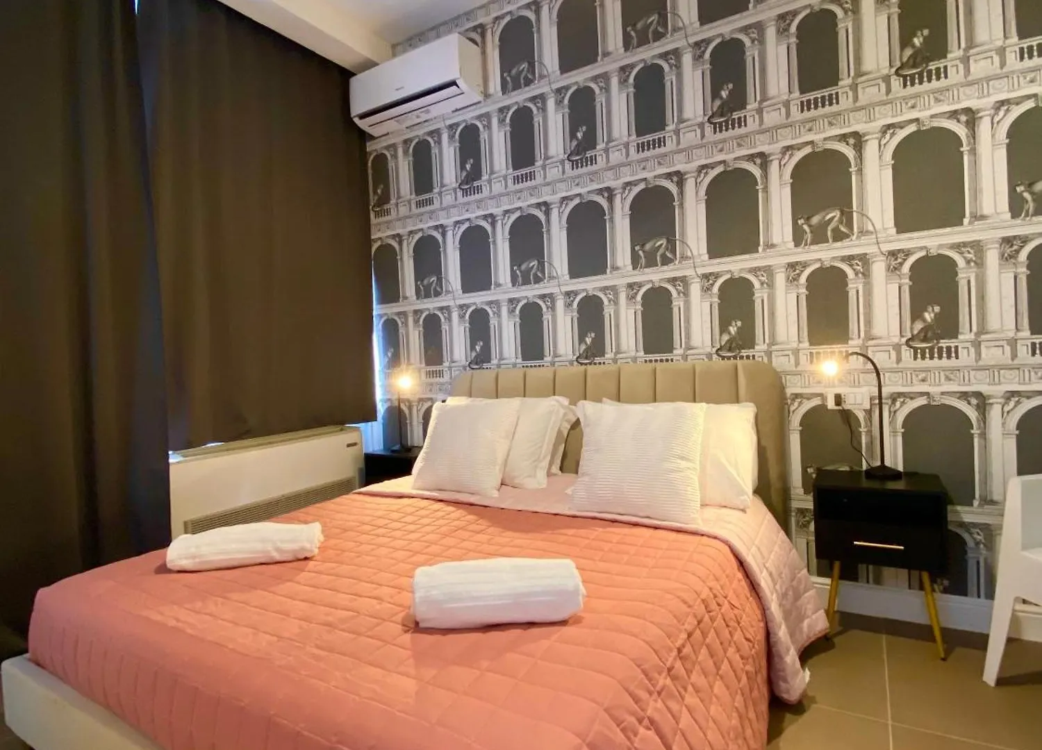 Apartment La Maison, Vicino Al Colosseo! Rome Italy