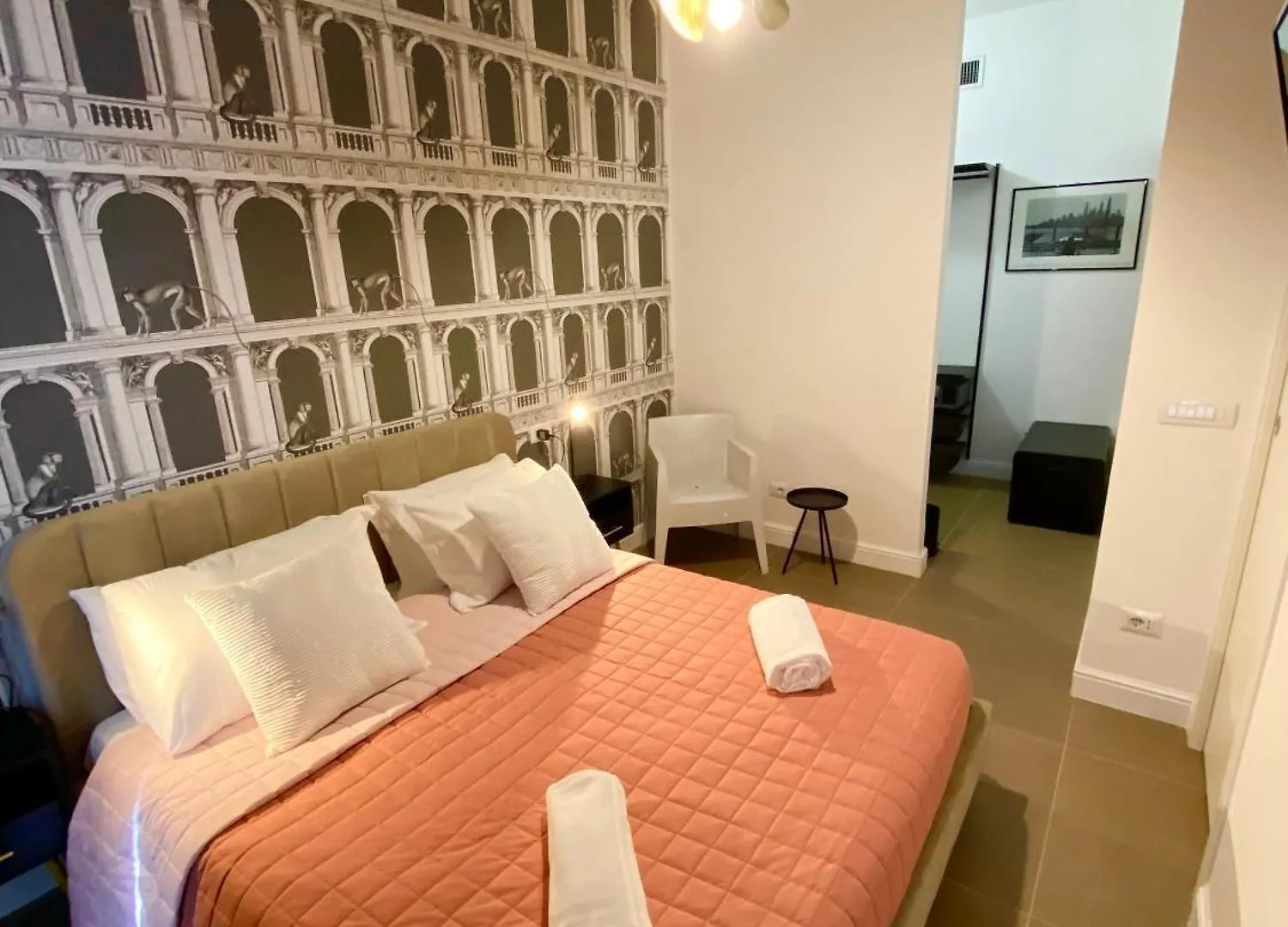 Apartment La Maison, Vicino Al Colosseo! Rome